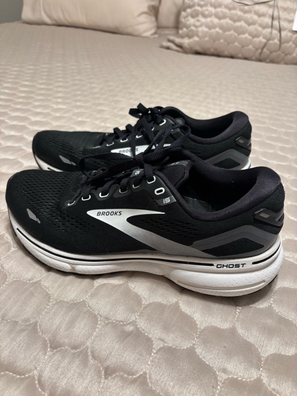 Brooks Ghost 15 Running Shoes Women’s Size 9